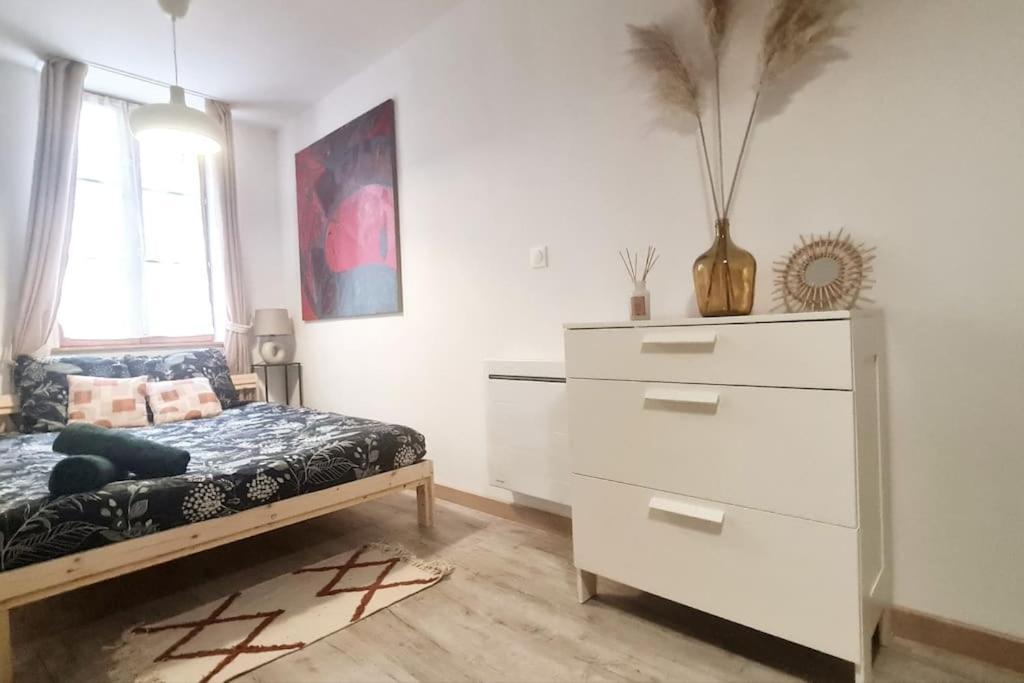 Chic Et Normand, Parking Facile, Wifi Hd Apartment Pont-Audemer Exterior foto